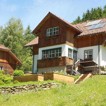 Die Kalsbergerin Ferienwohnung Fuer Geniesser Donnersbachwald Eksteriør bilde